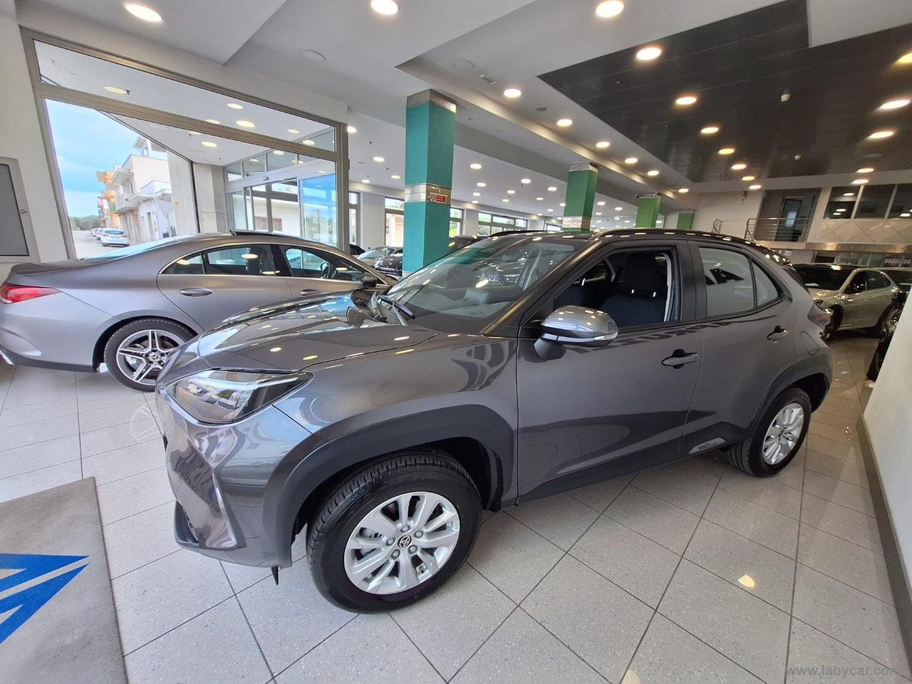 TOYOTA Yaris Cross 1.5 Hybrid 5p. E-CVT ACTIVE TREND