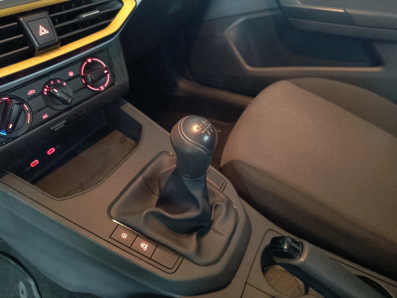 SEAT Arona 2022 - Arona 1.0 ecotsi Reference 95cv