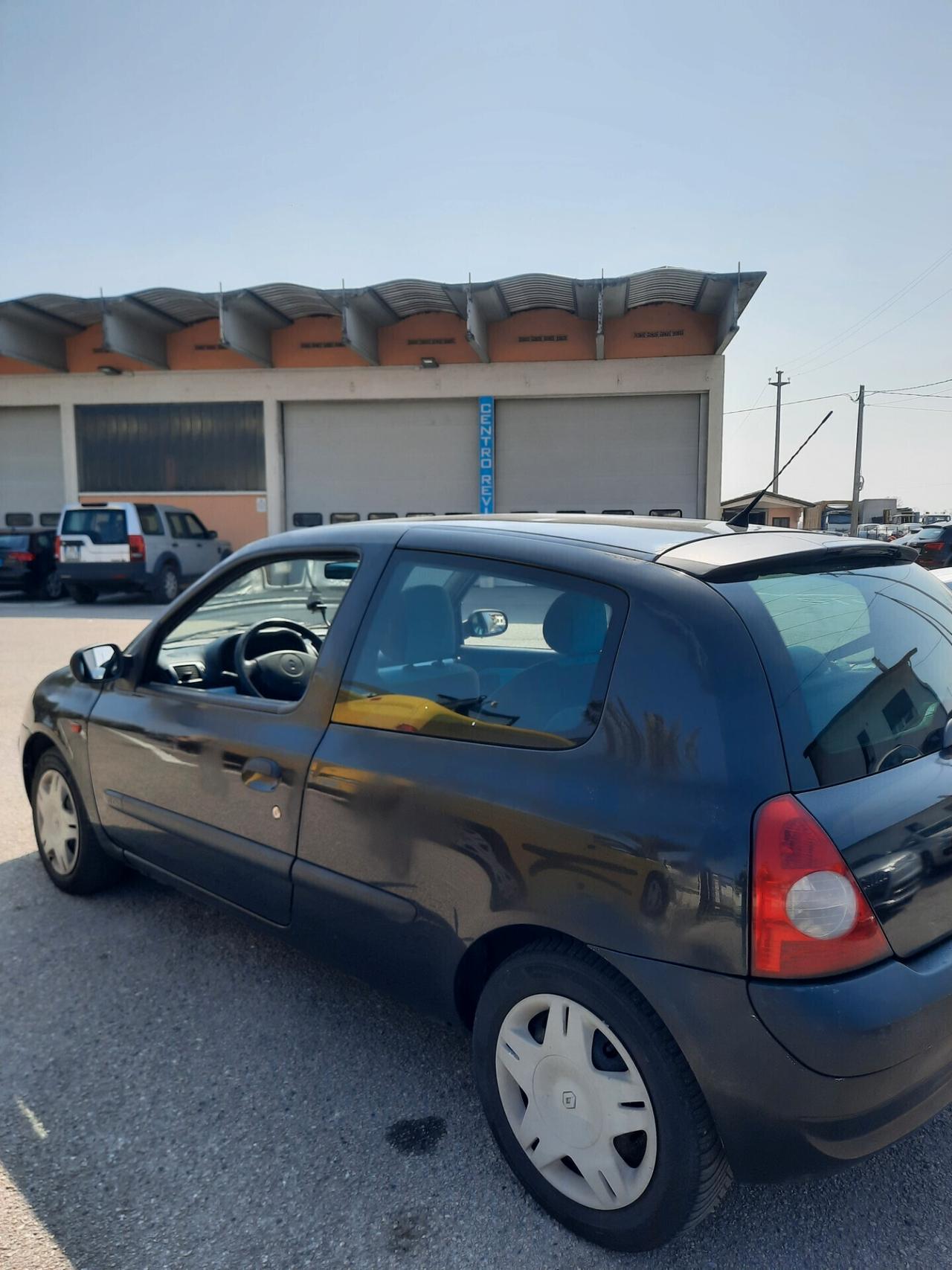 Renault Clio 1.5 dCi 65CV OK NEOPATENTATI