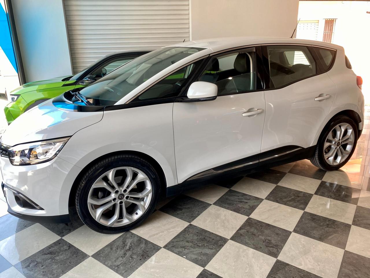 Renault Scénic dCi 120 CV EDC Sport Edition-2019