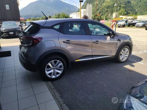 Renault Captur TCe Zen