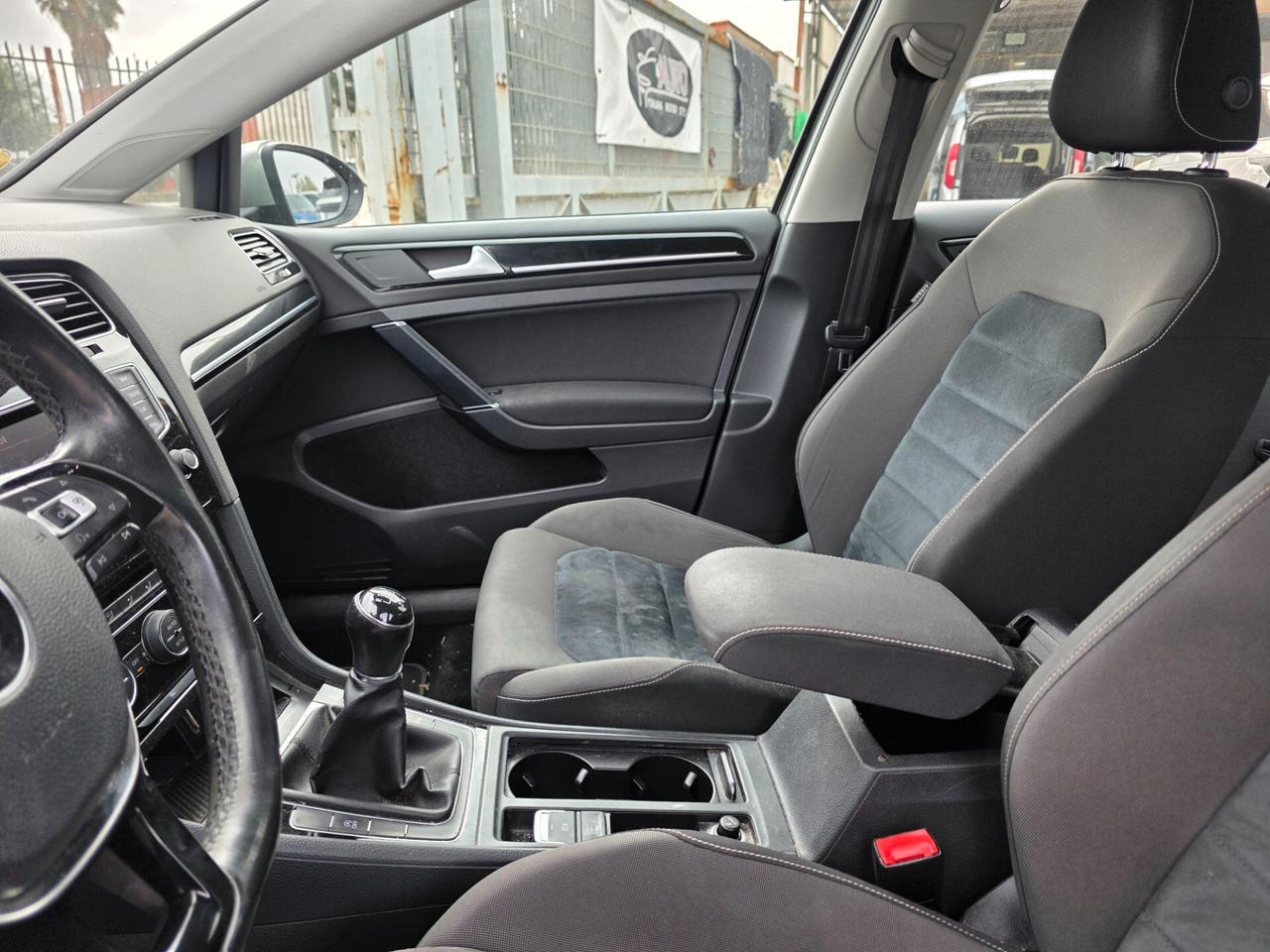 Volkswagen Golf Business 1.4 TGI 5p. Highline BlueMotion