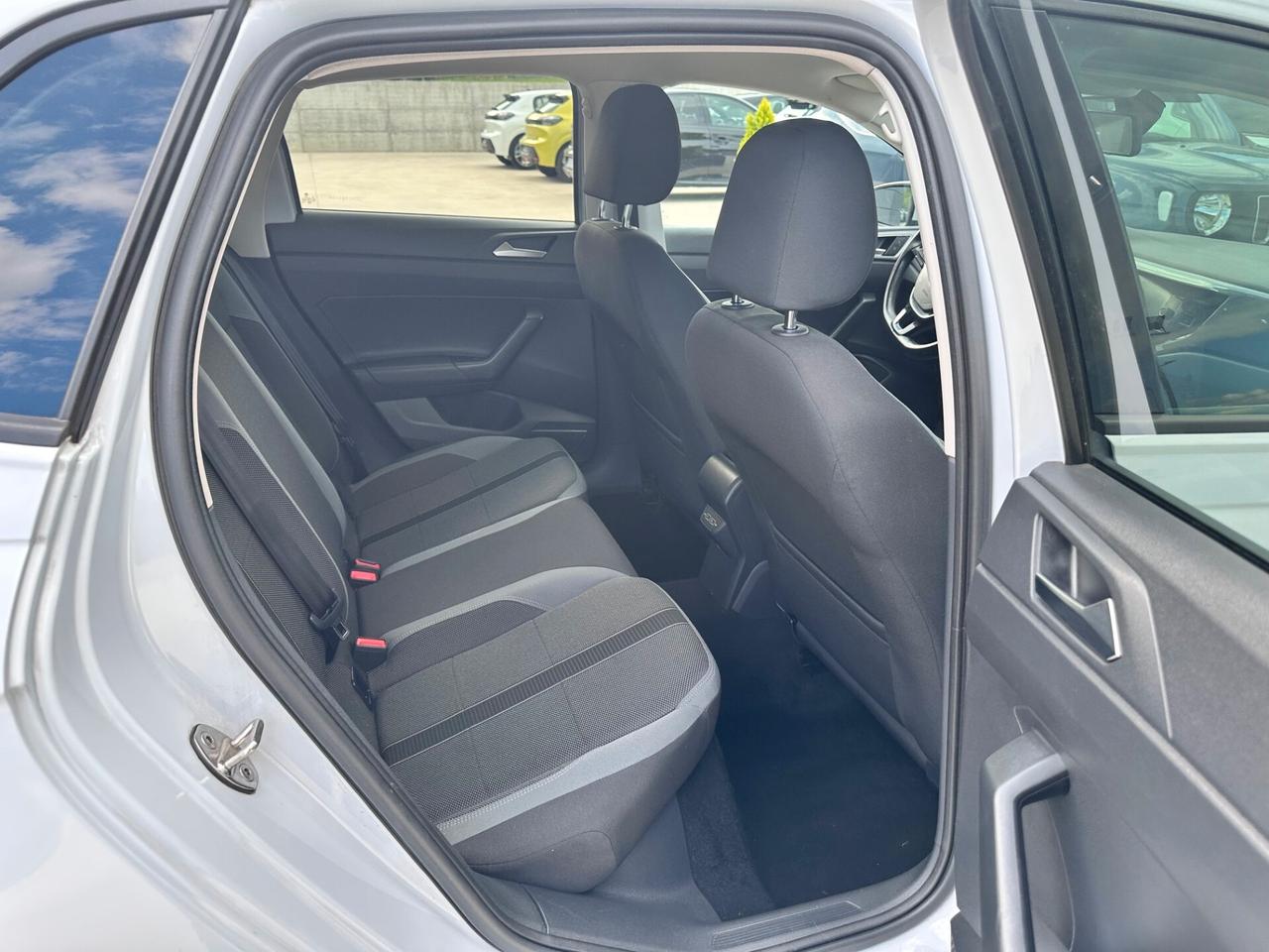 Volkswagen Polo 1.0 TSI 5p. R-LINE