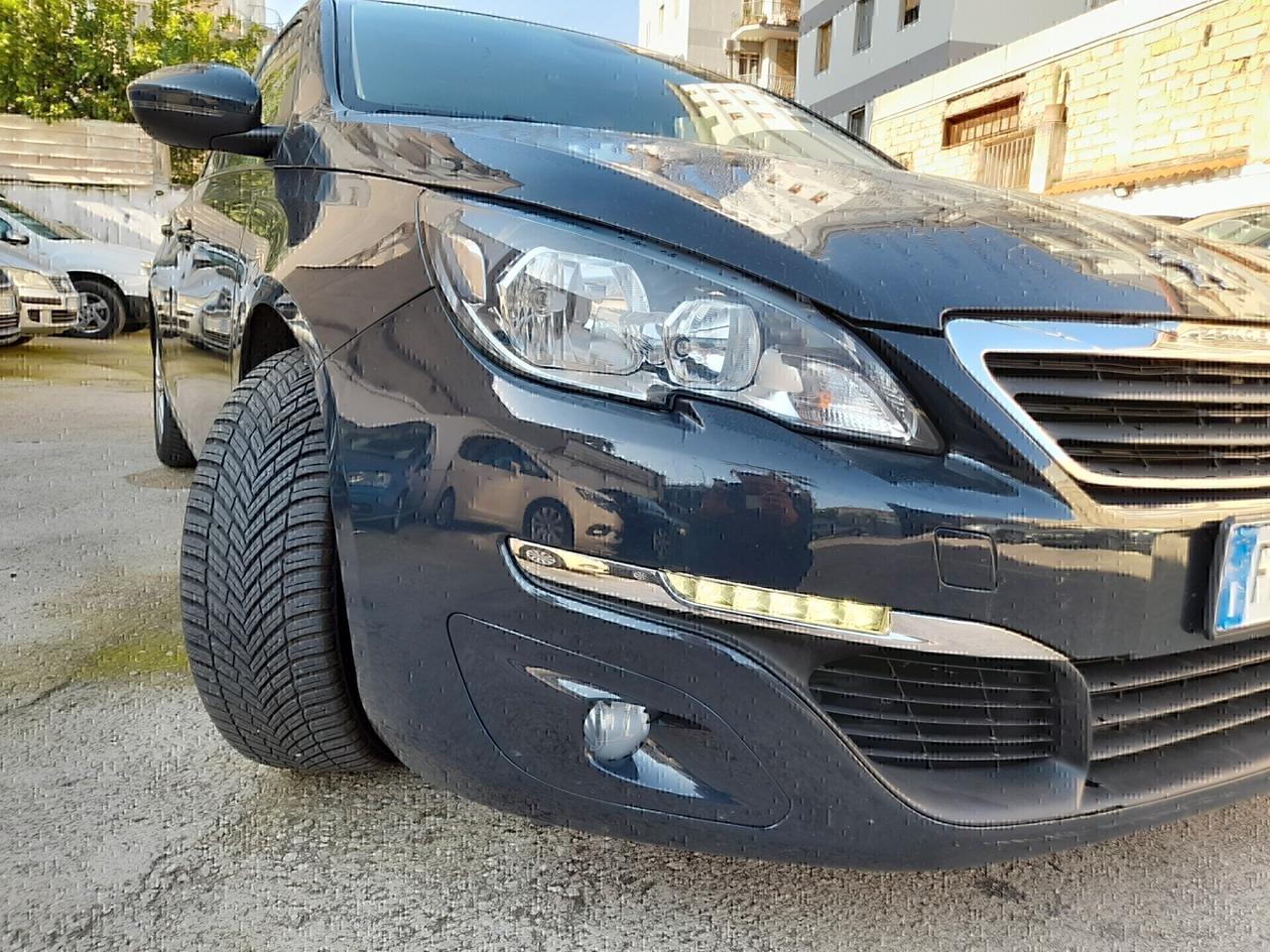Peugeot 308 BlueHDi 150 S&S SW Allure