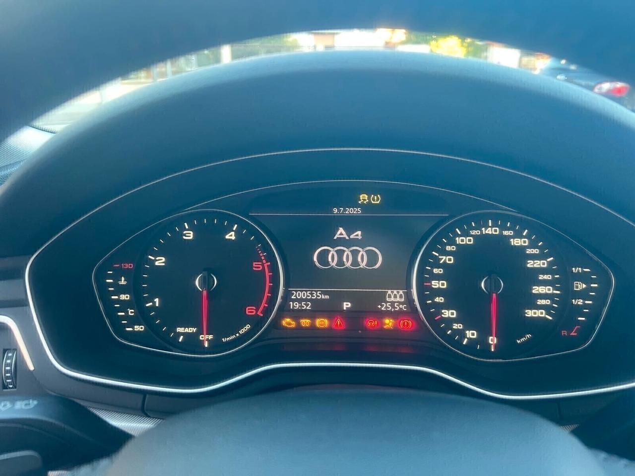 AUDI A4 AVANT 2.0 TDI 150cv ULTRA S-TRONIC BUSINESS SPORT