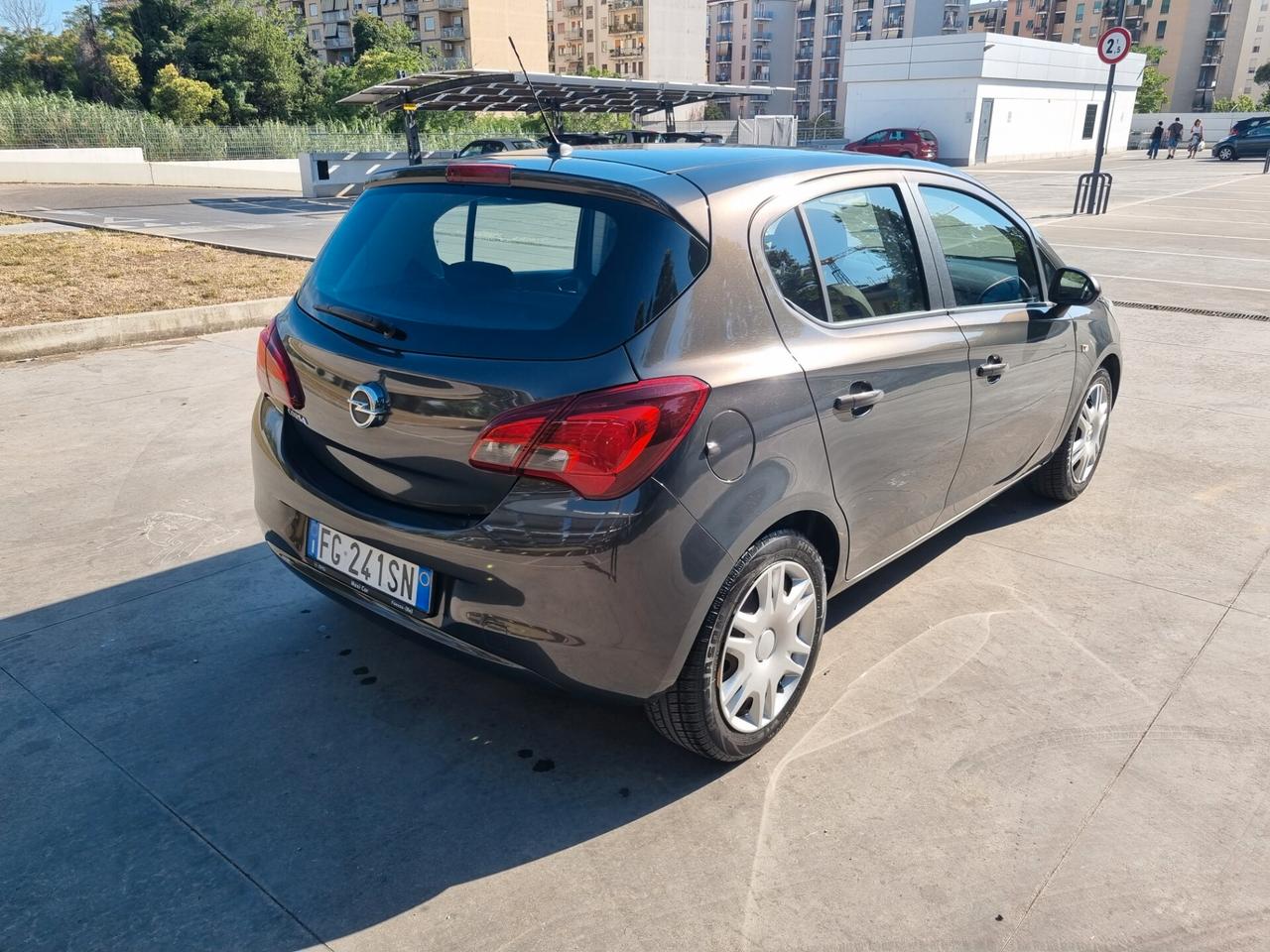 Opel Corsa 1.4 90CV GPL Tech 5 porte Innovation