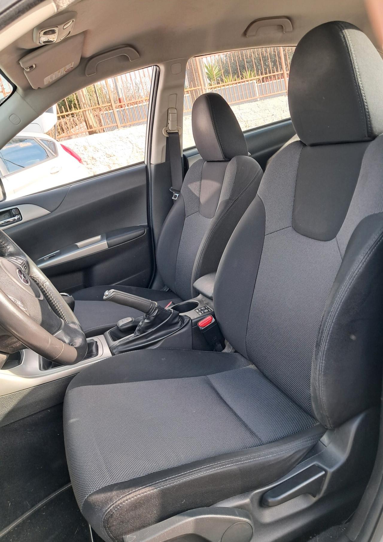 Subaru Impreza 2.0R 4QGP