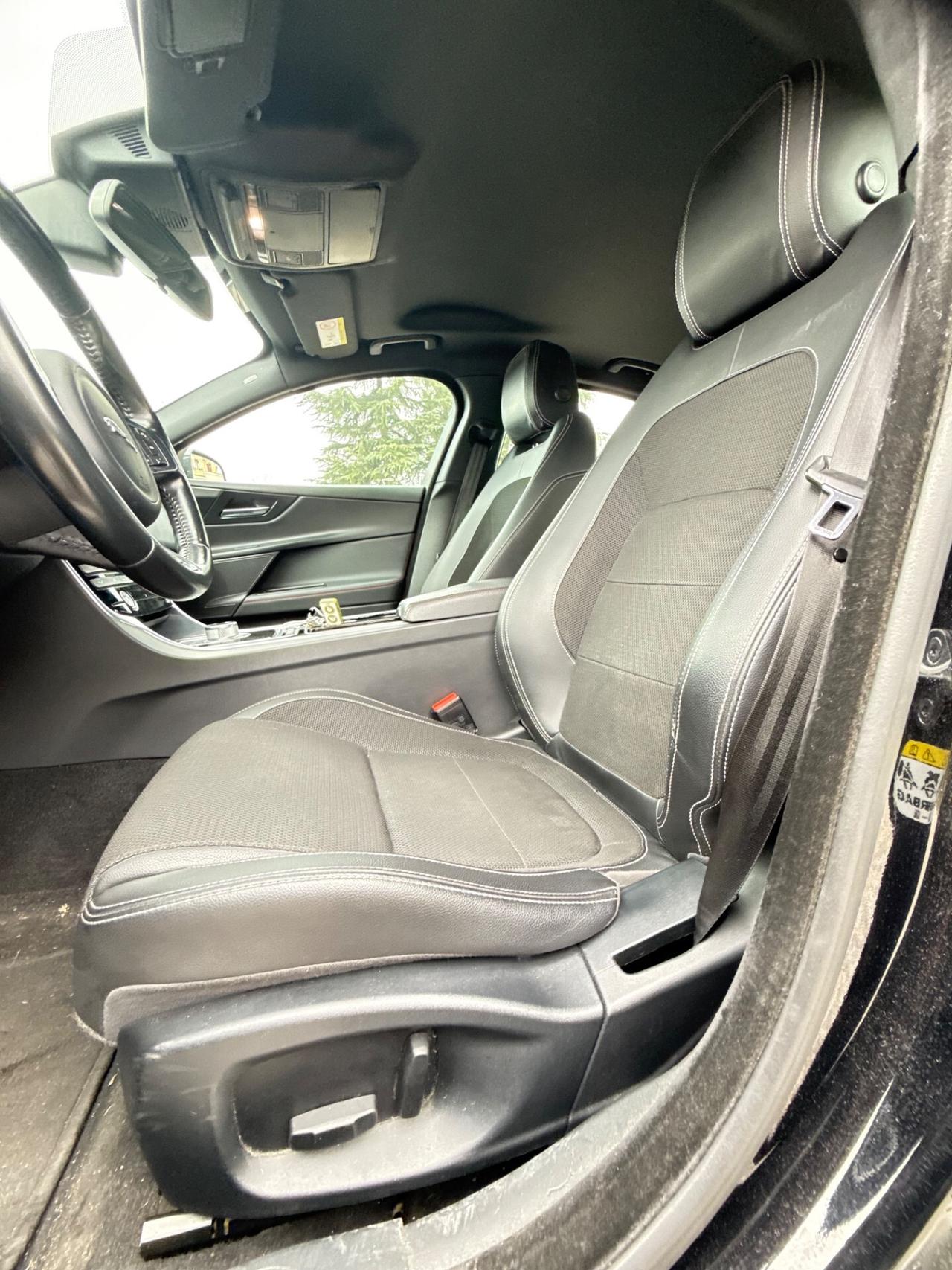 Jaguar XE 2.0 D E-Performance aut. R-Sport