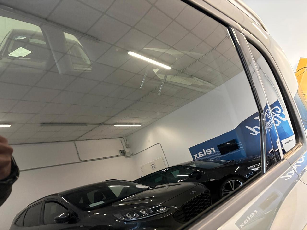 Audi Q3 35 TDI quattro S tronic 10000 km TETTO