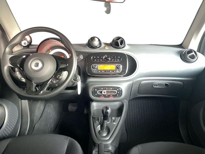 smart fortwo EQ Pure