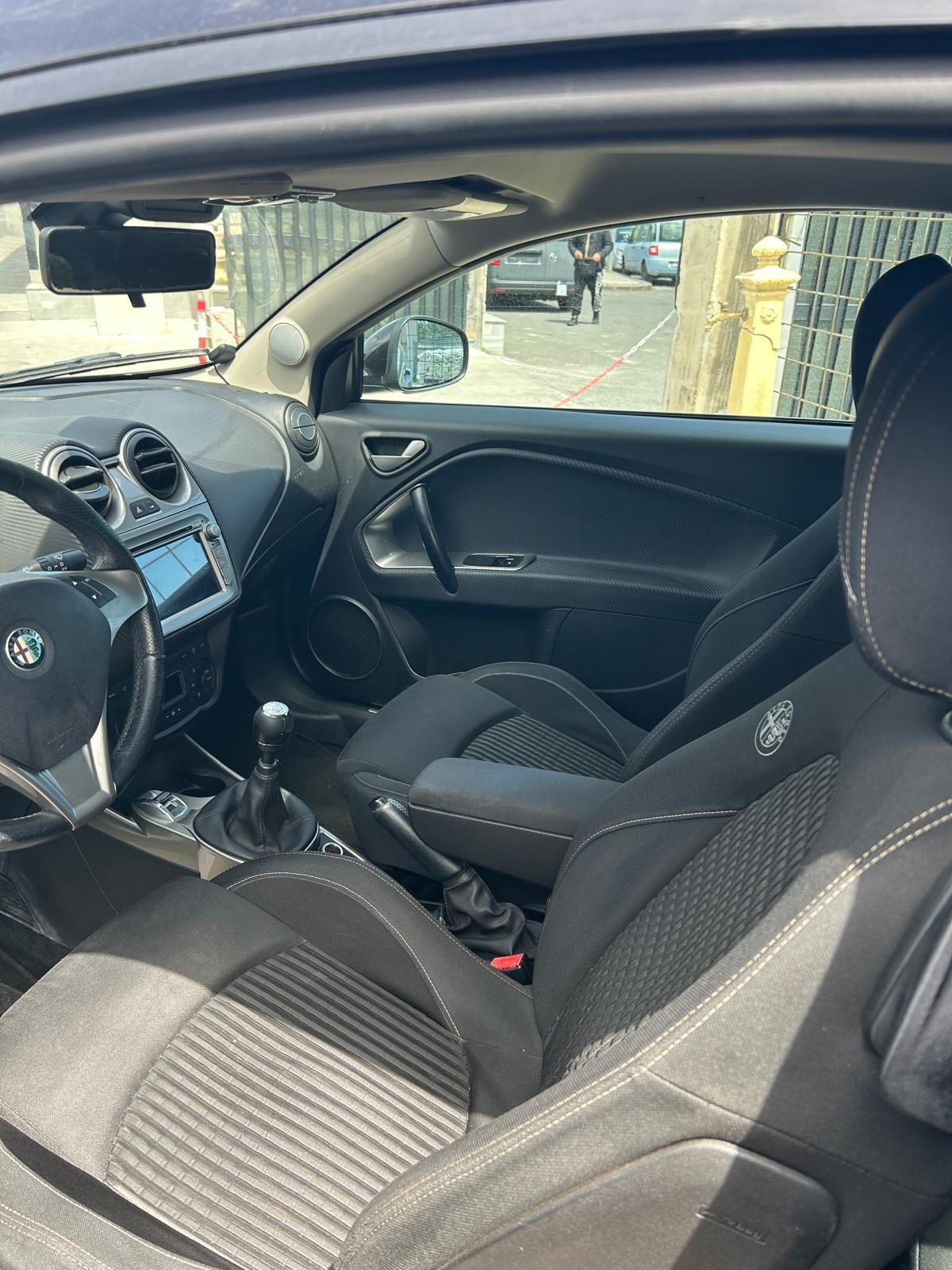 Alfa Romeo MiTo 1.6 JTDm 16V Distinctive Sport Pack