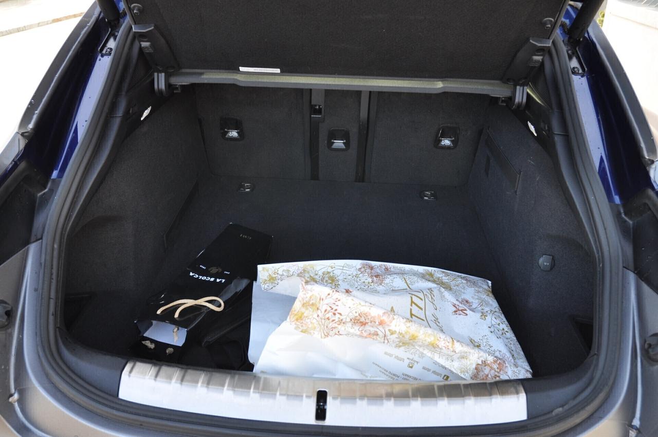 Porsche Taycan 4 Cross Turismo