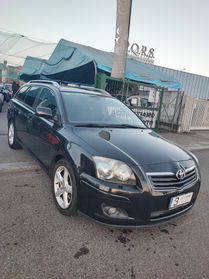 Toyota Avensis 2.0 D-4D 16V Station Wagon