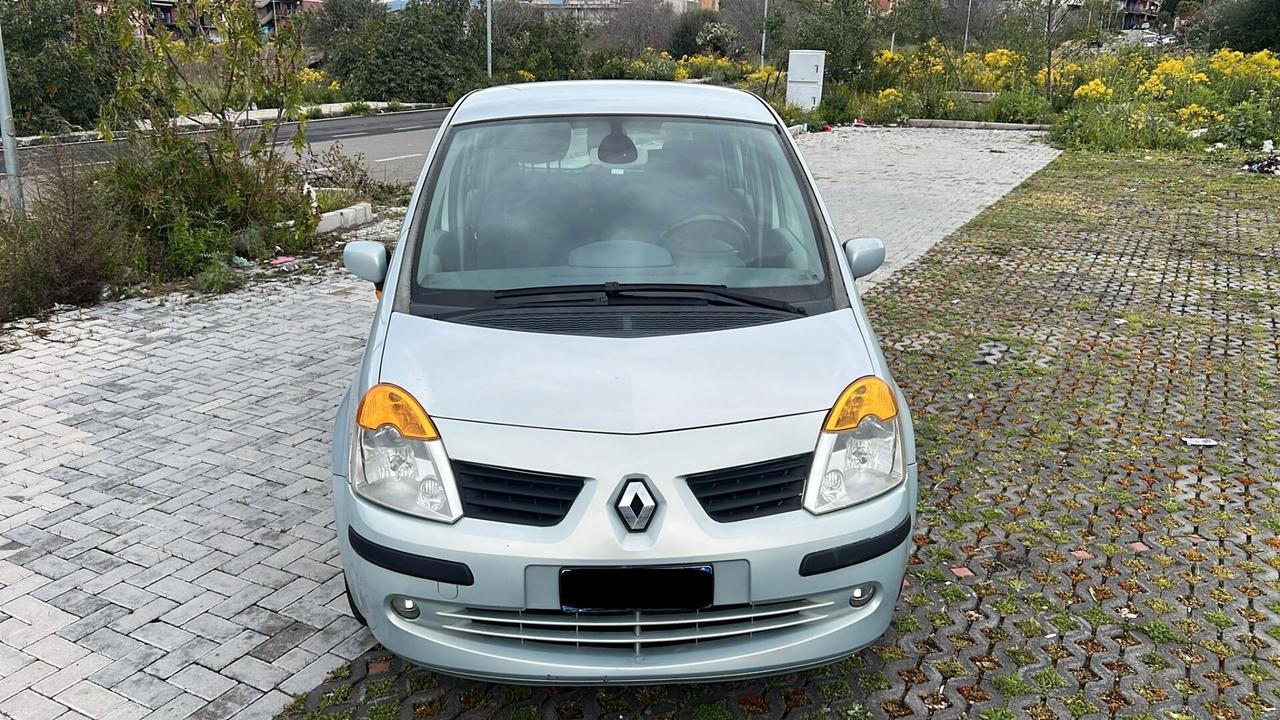 Renault Modus 1.5DCI 140000KM A-F-F-A-R-E