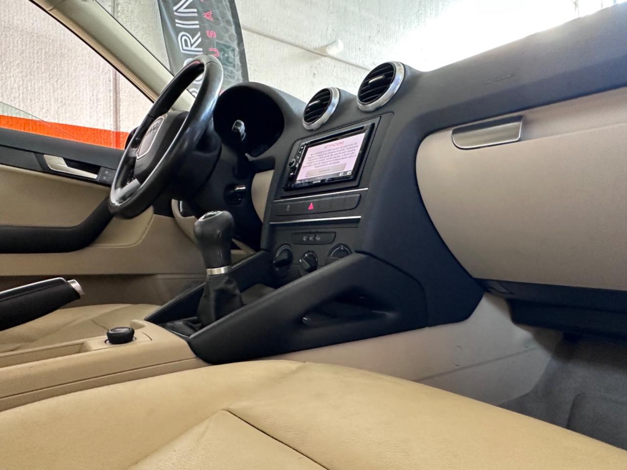 Audi A3 1.6 TDI Young Edition
