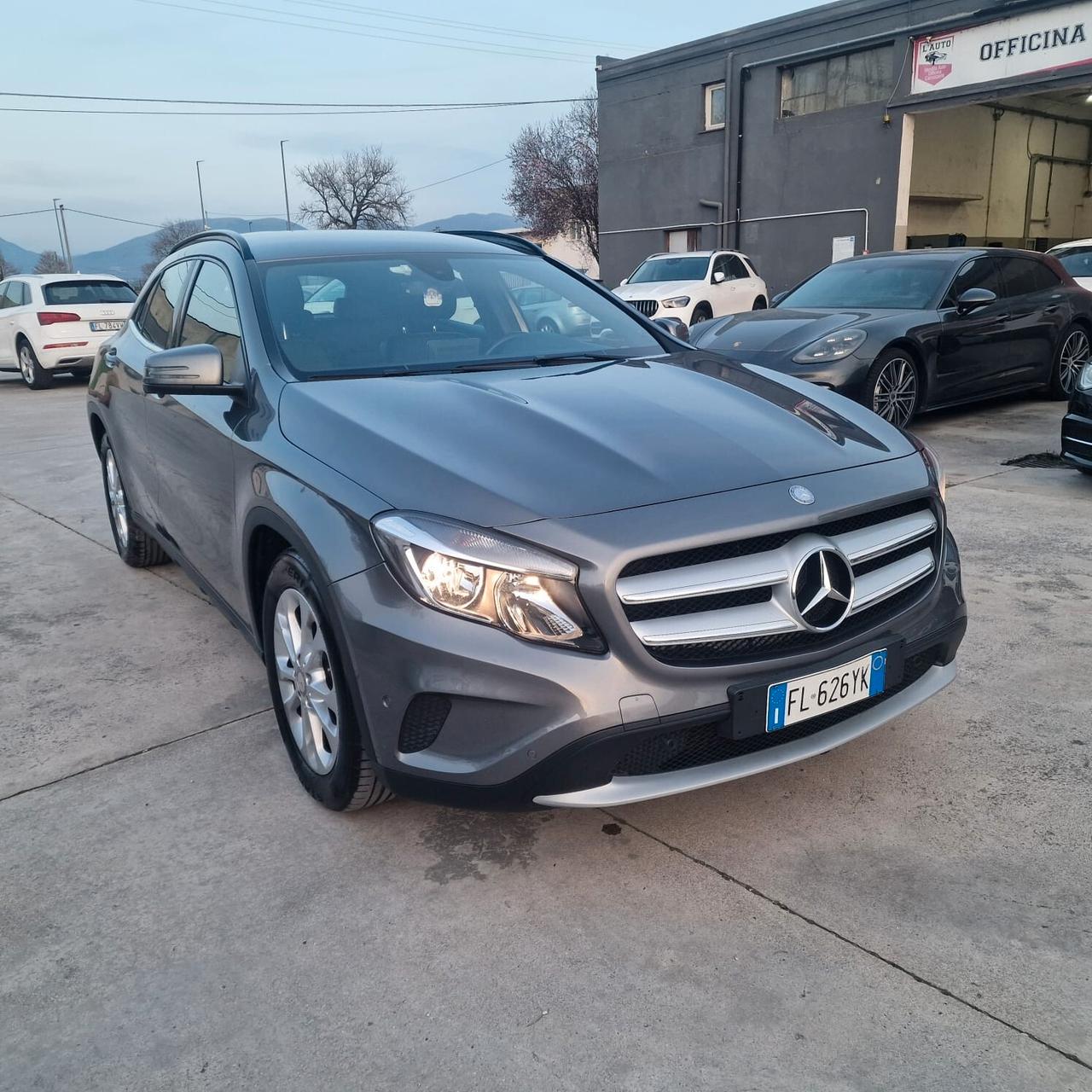 Mercedes-benz GLA 180 d Premium IMPECCABILE