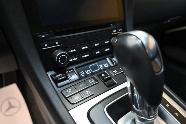 PORSCHE 992 911 CARRERA 4 3.0 PDK 370CV TET.RADAR 20"VENT.BOSE