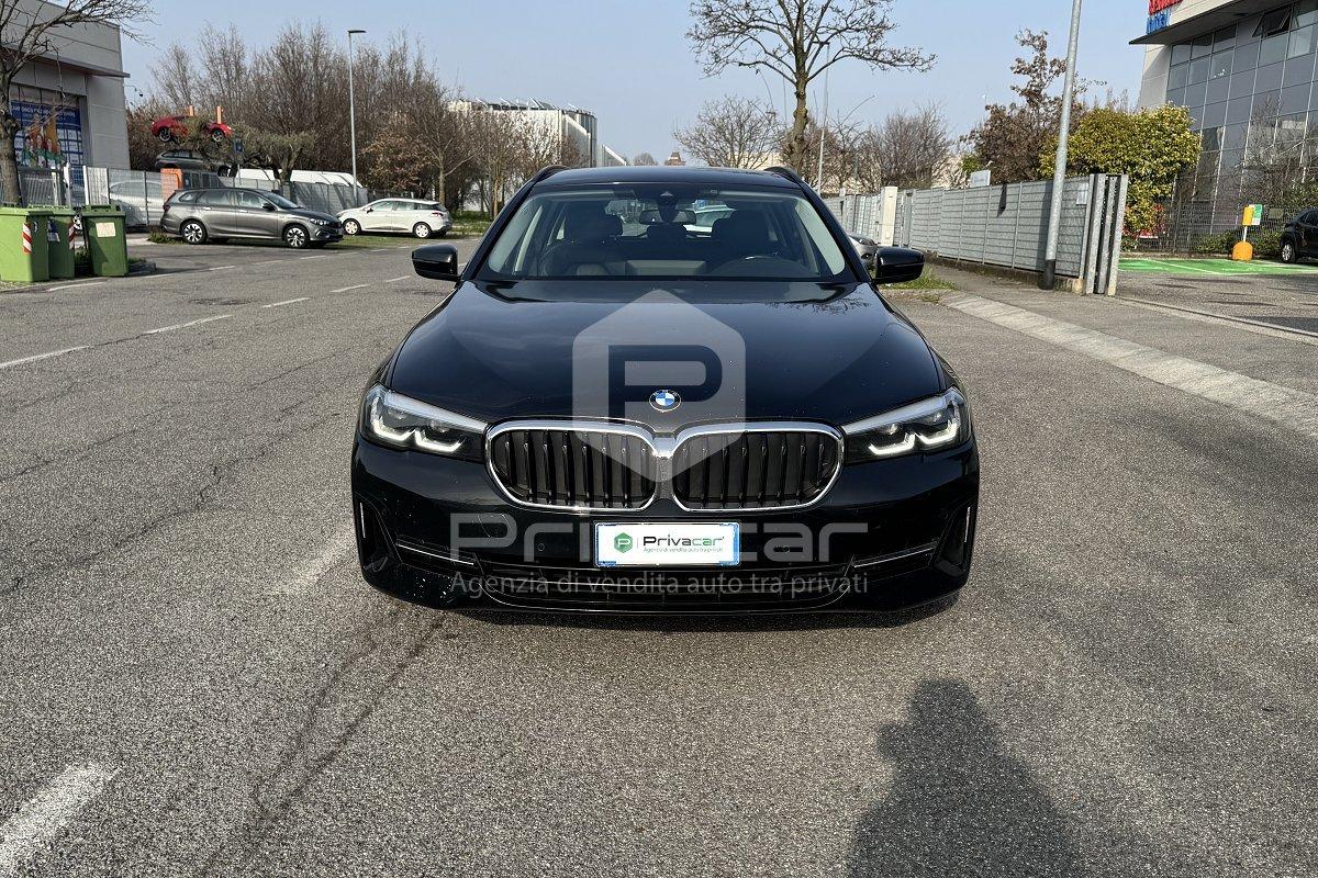 BMW 520d 48V xDrive Touring Luxury