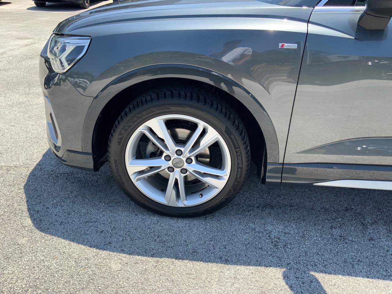 Audi Q3 SPB 35 TDI quattro S tronic line edition