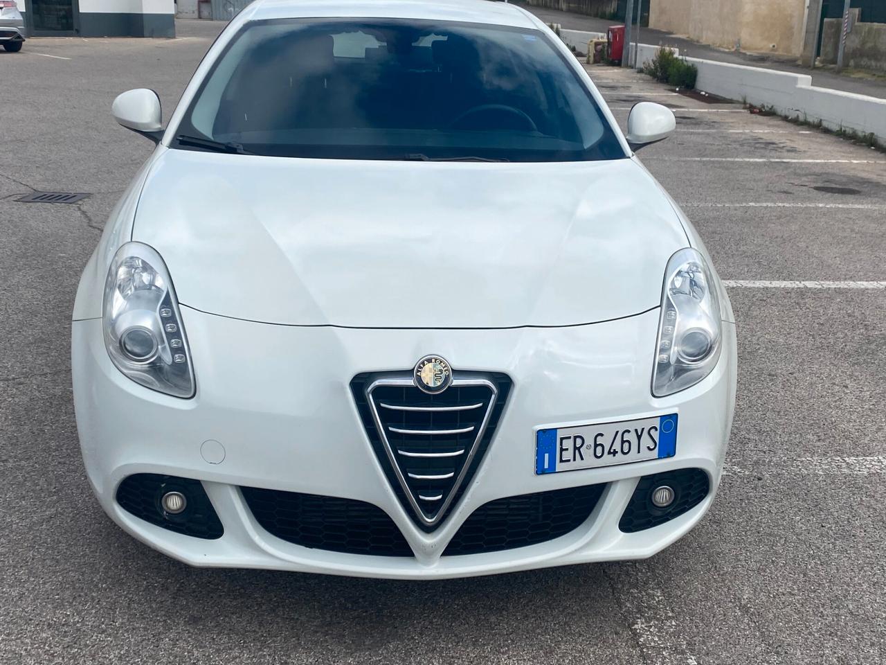 Alfa Romeo Giulietta 1.6 JTDm-2 105 cv/nuovissima