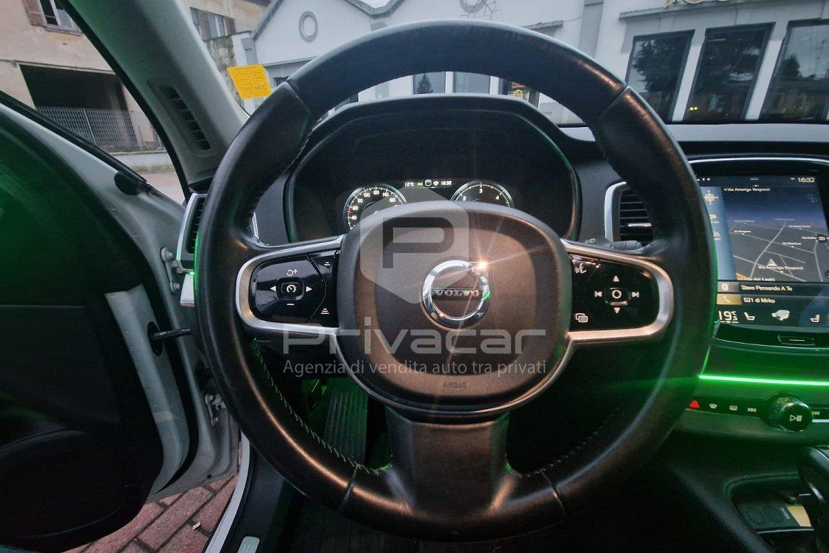 VOLVO XC90 D5 AWD Geartronic Momentum