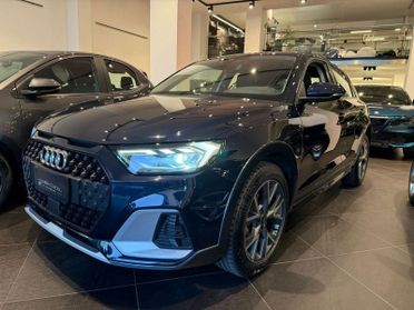 Audi A1 citycarver 30 TFSI Admired