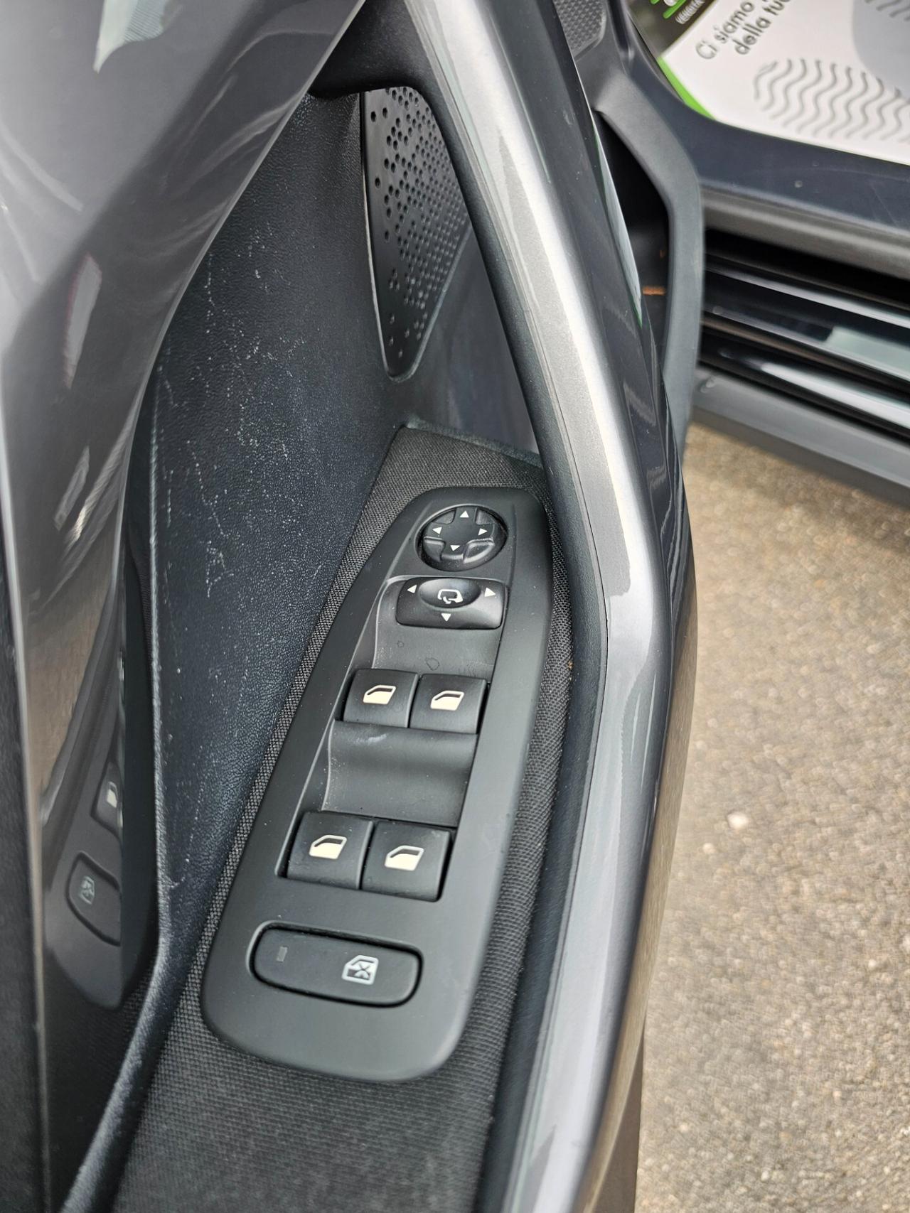 Peugeot 2008 BlueHDi 100 GT Line