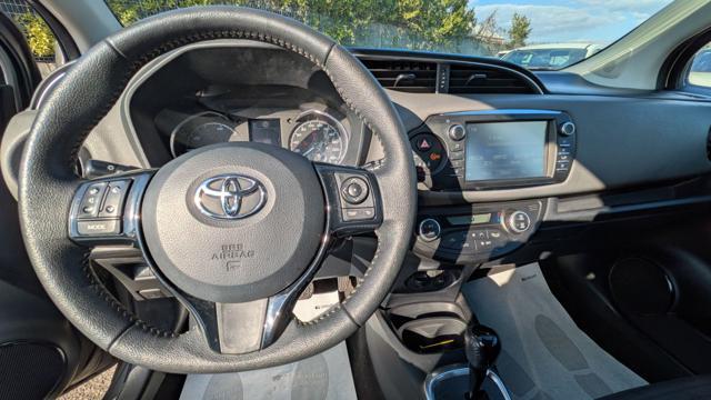 TOYOTA Yaris Hybrid 1.5cc 72cv CAMERA POST. AUTOMATICA