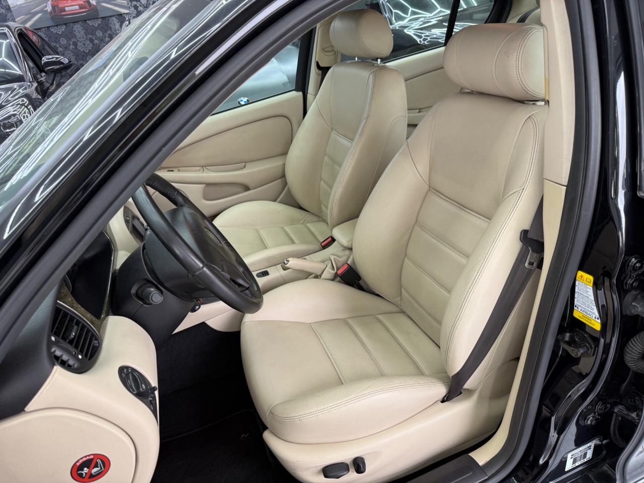 Jaguar X-Type 2.5 V6 24V cat Classic ASI