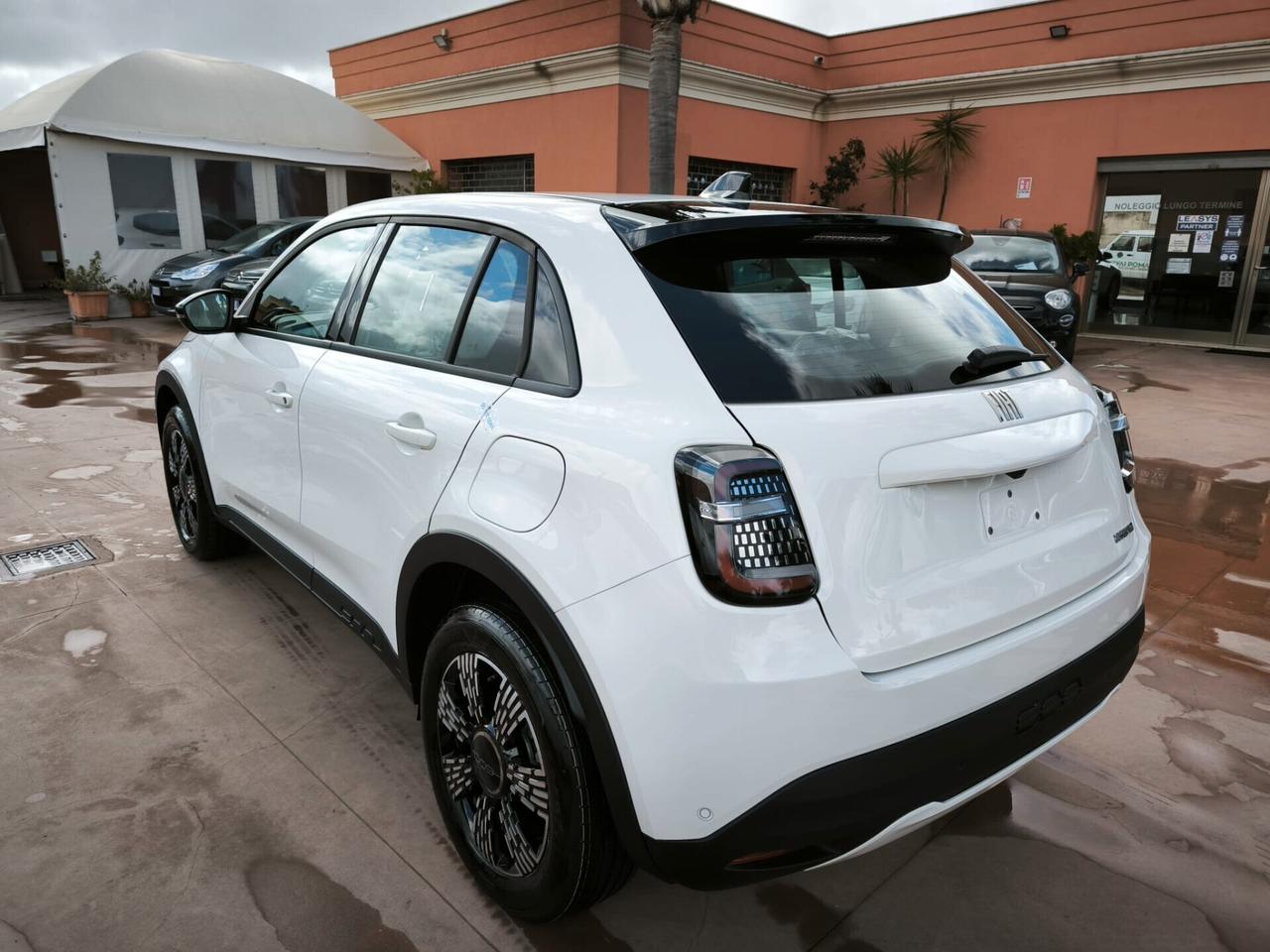 Fiat 600 Hybrid 110 CV DCT MHEV Serie Speciale Icon