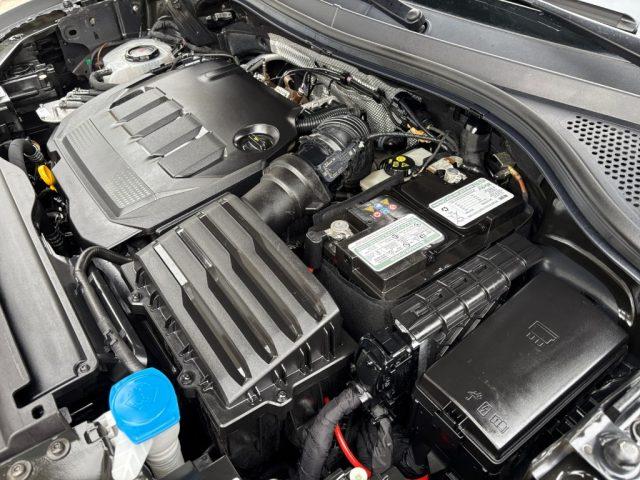 VOLKSWAGEN Tiguan 2.0 TDI 150 CV SCR DSG Life