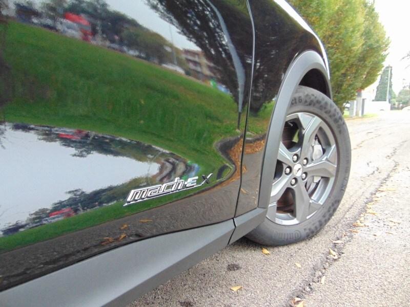 FORD Mustang Mach-E Mustang Mach-E Extended Ran...