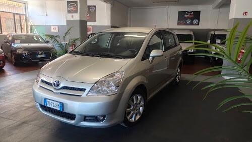 Toyota Corolla Verso 1.6 16V GPL