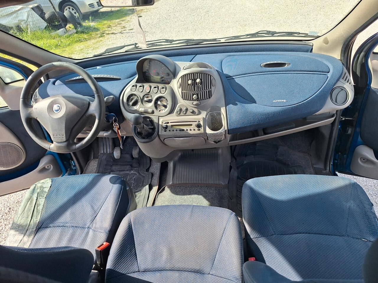 Fiat Multipla 1.6 16V Natural Power Emotion 6 POSTI NEOPATENTATI