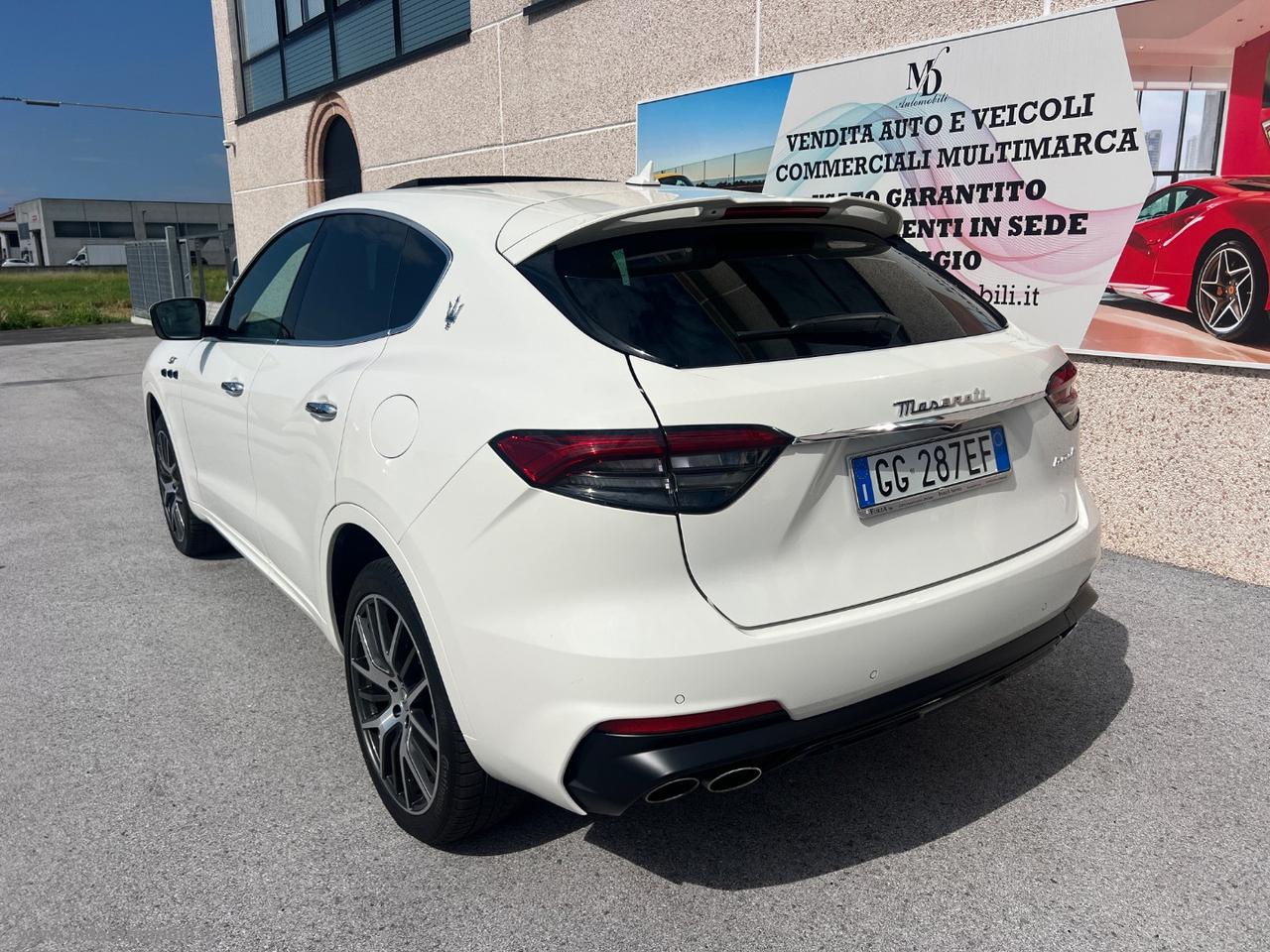 MASERATI Levante 330 CV MHEV AWD GT TETTO 21 IVA ESPOSTA