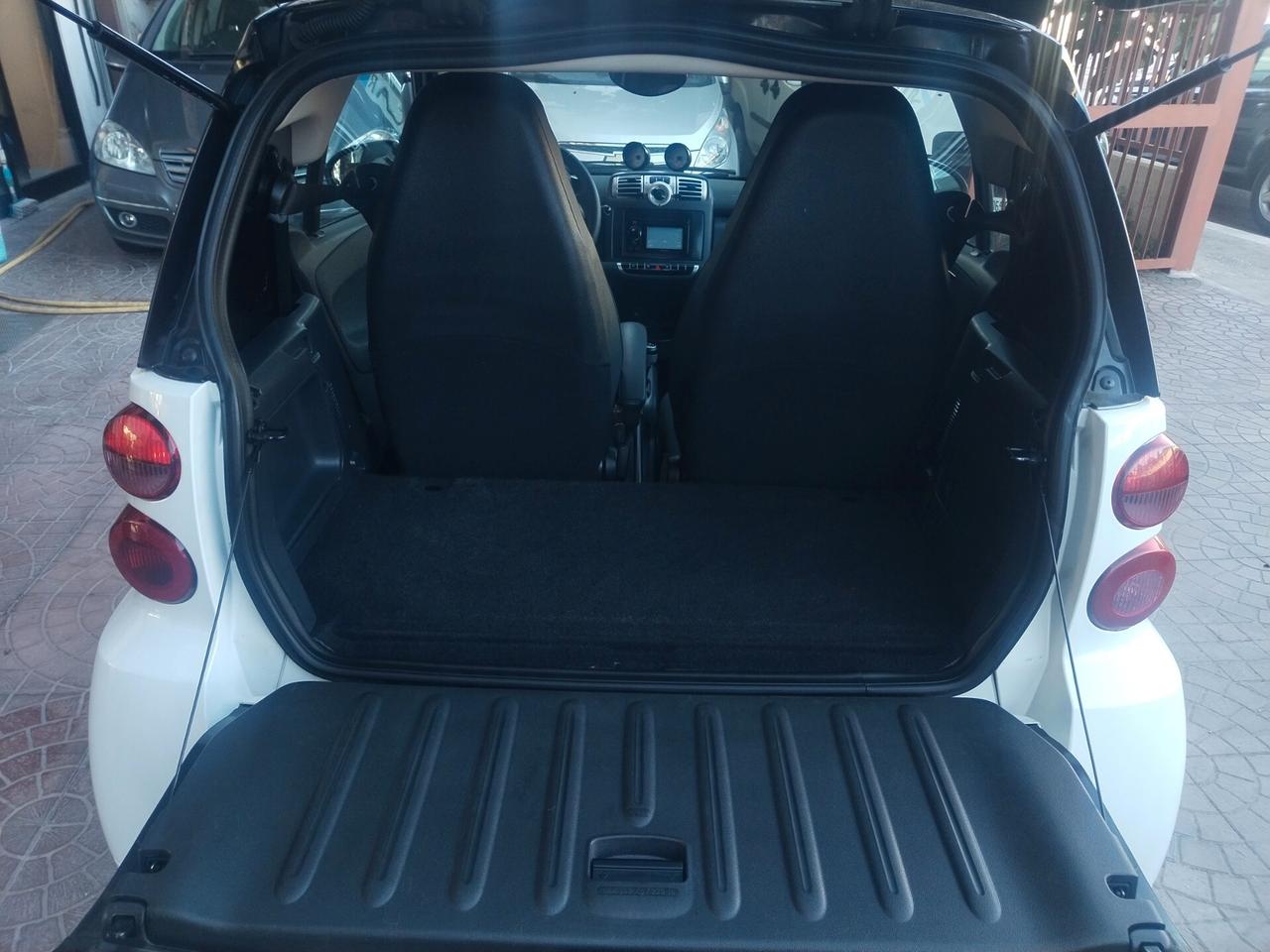 Smart ForTwo 800 40 kW coupé passion cdi