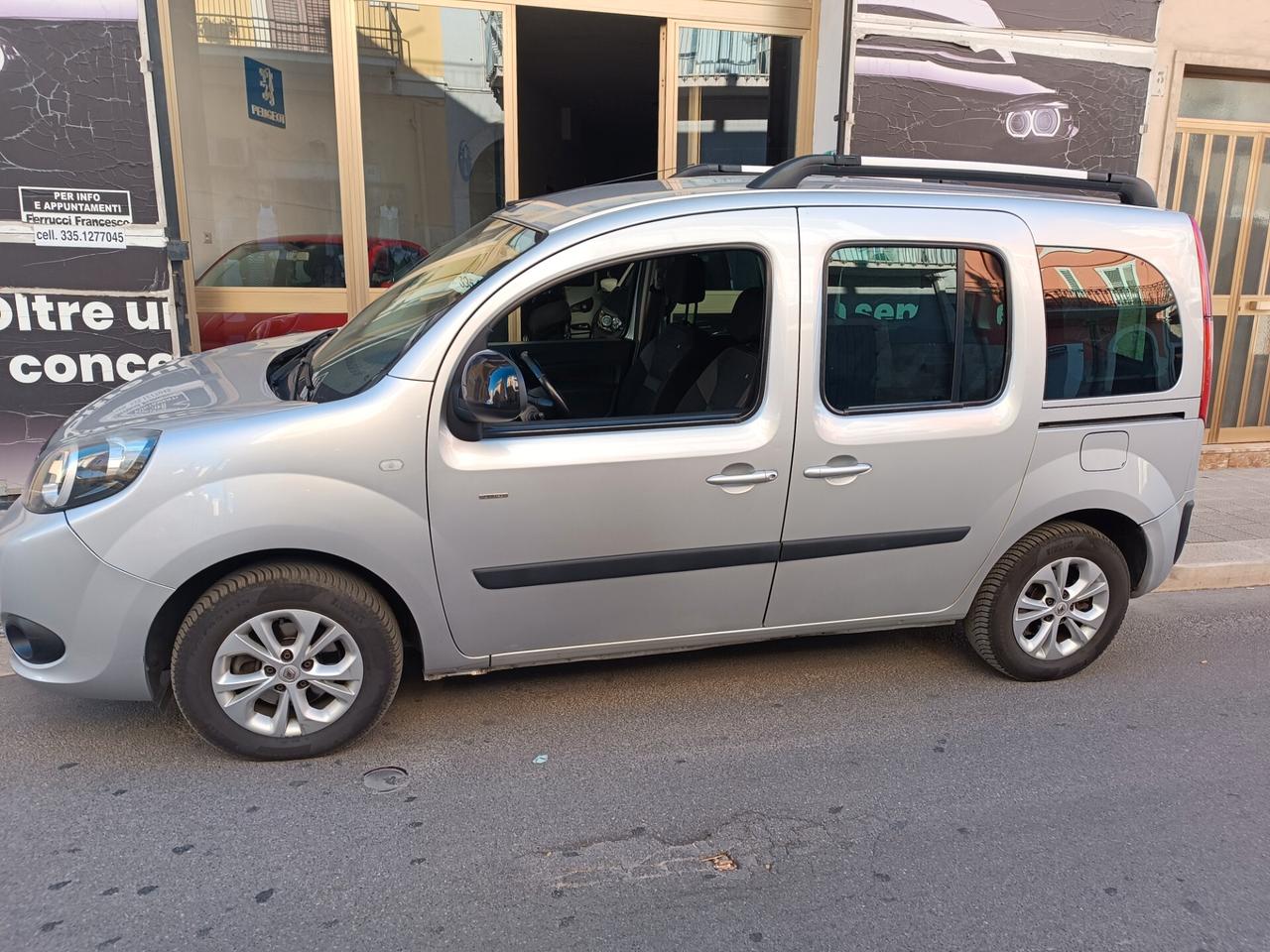 Renault Kangoo Blue dCi 8V 95CV 5 porte Limited