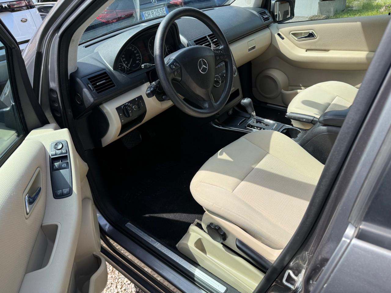 Mercedes-benz A 160 BlueEFFICIENCY Executive