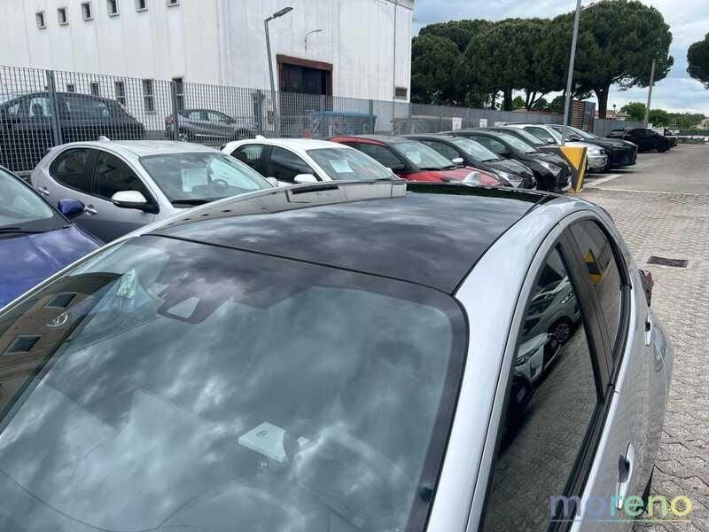 Toyota Yaris 1.5 hybrid Lounge