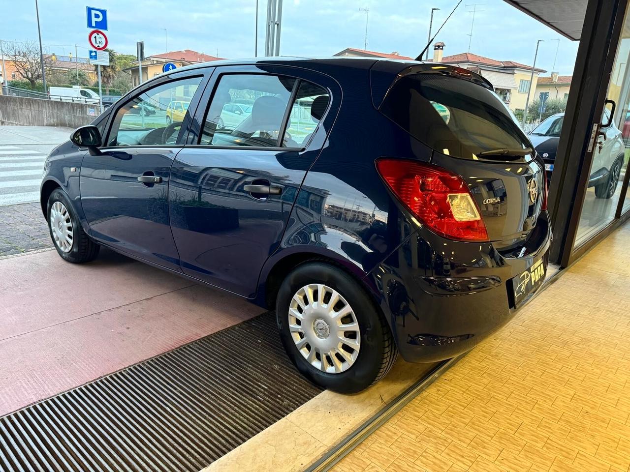 Opel Corsa 1.2 5 porte Edition