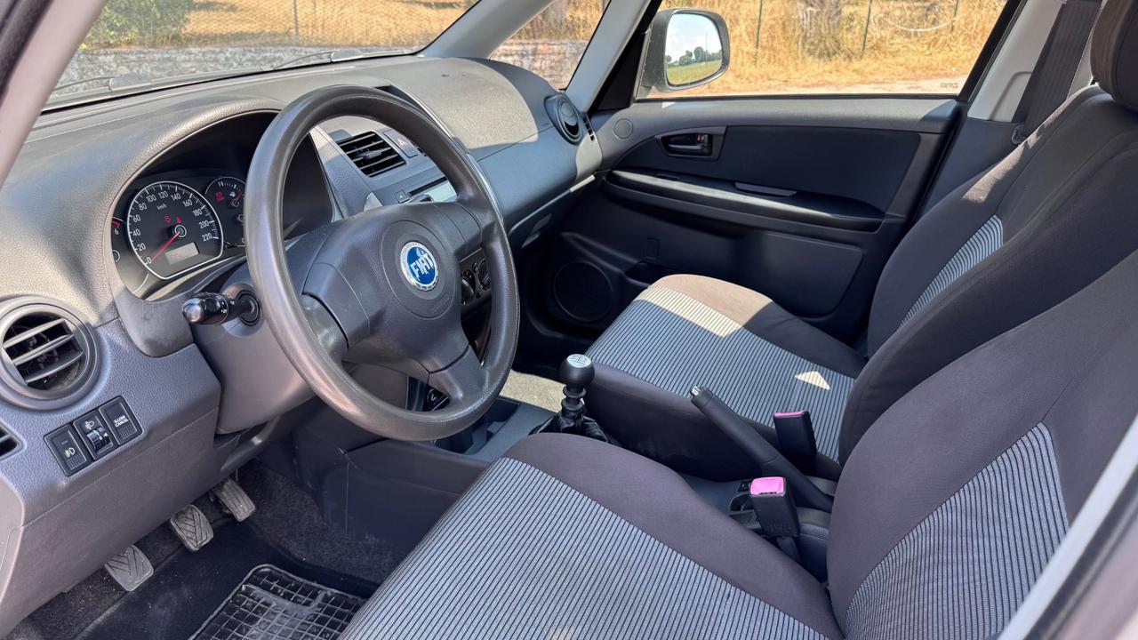 Fiat Sedici 1.9 MJT 4x4 Experience