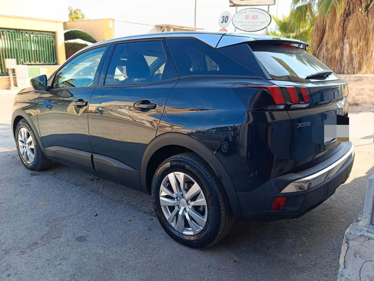 Peugeot 3008 BlueHDi 120 S&S Business