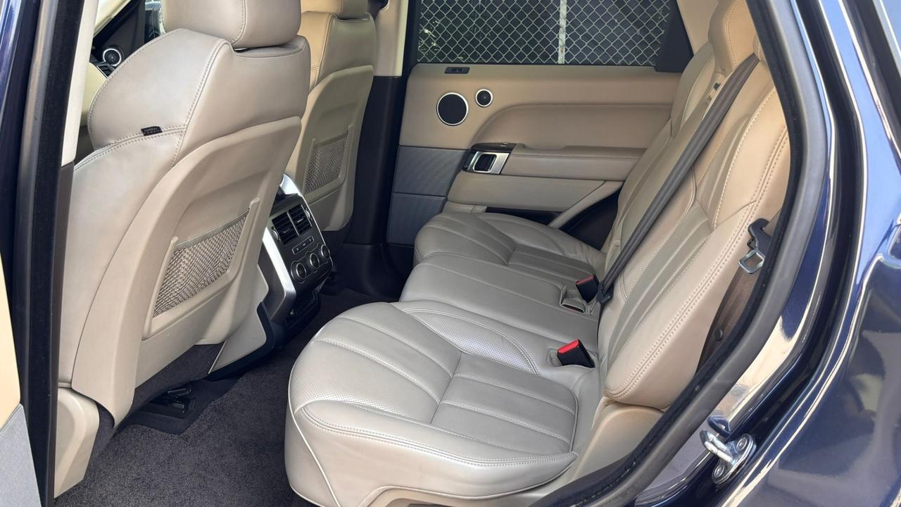 Land Rover Range Sport 3.0 TDV6 HSE Dynamic