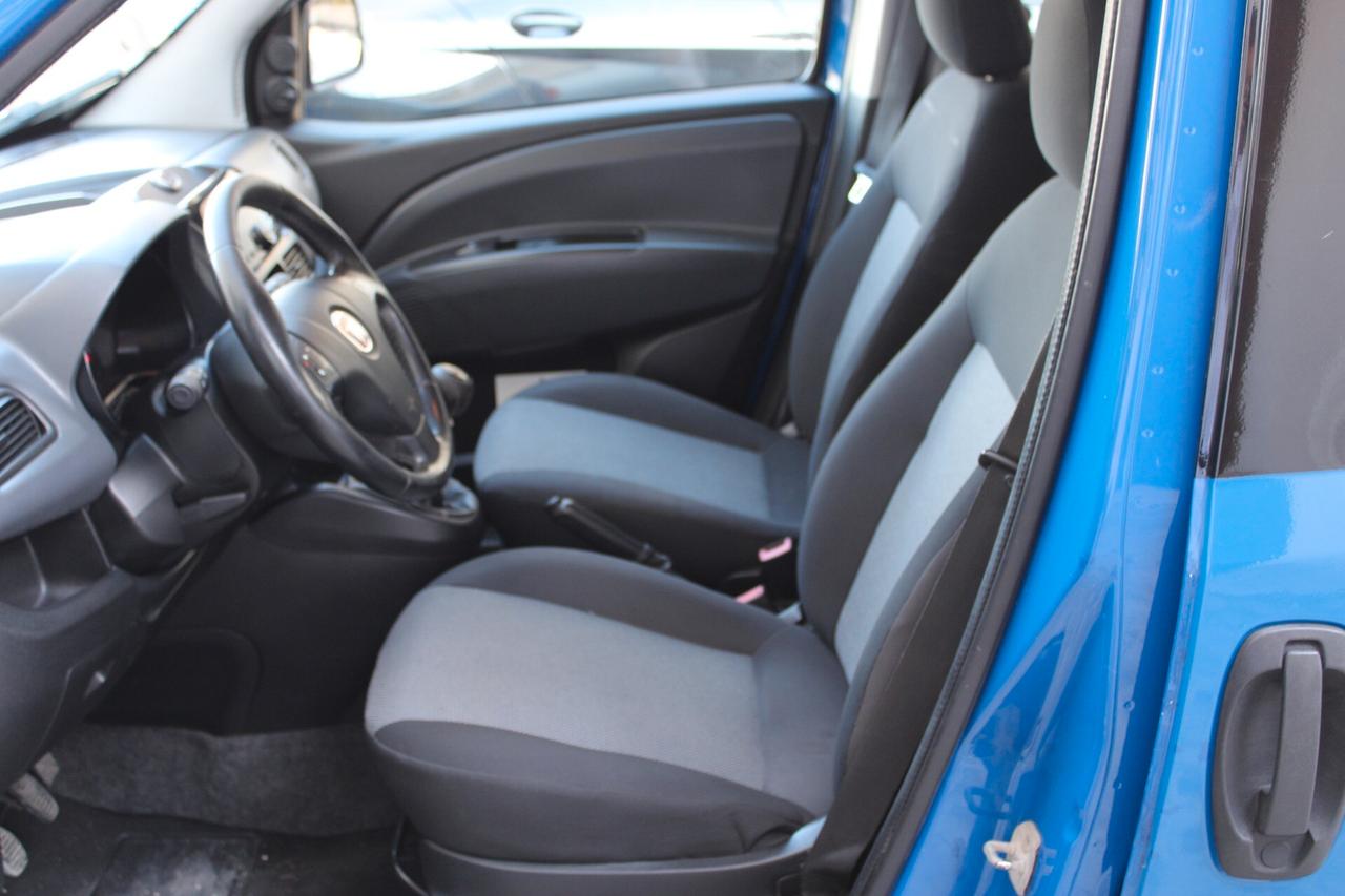 Fiat Doblò 1.4 T-Jet 16V Natural Power 2013