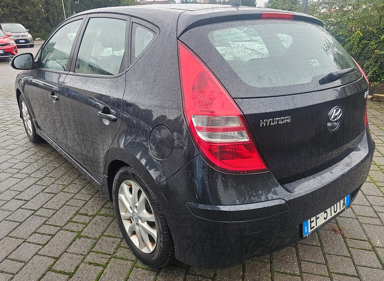 Hyundai i30 1.4 16V 109CV GARANZIA 12 MESI