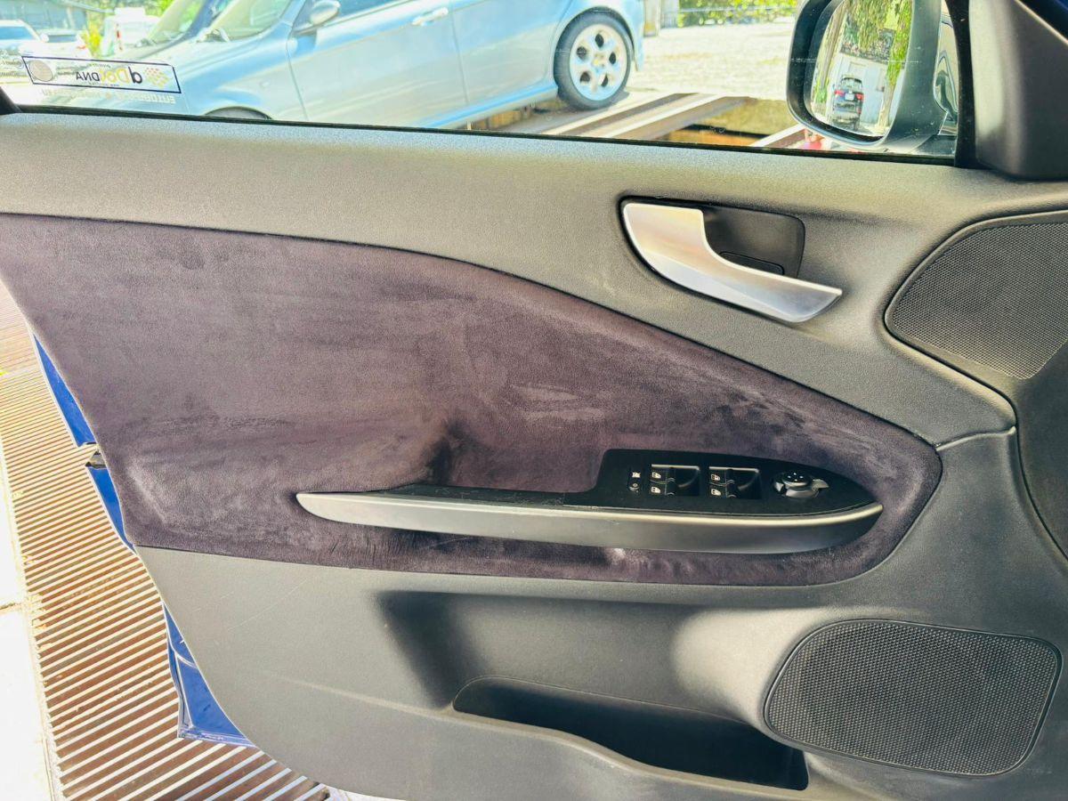 Alfa Romeo Giulietta 1.6 JTDm-2 105 cv Distinctive Facelift