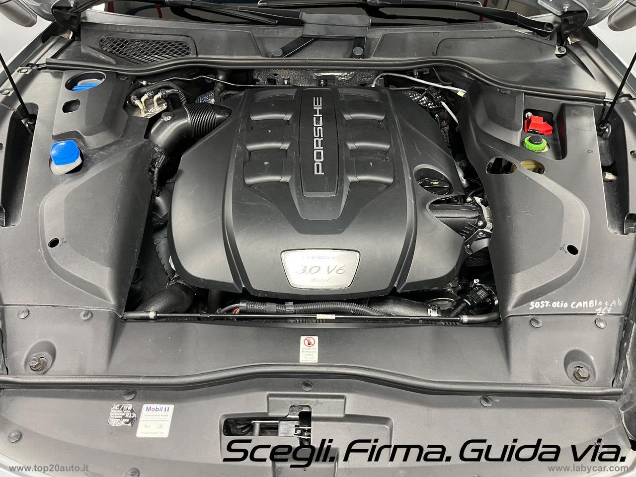 PORSCHE Cayenne 3.0 Diesel TETTO LUNGO PELLE TOTALE CERCHI 21