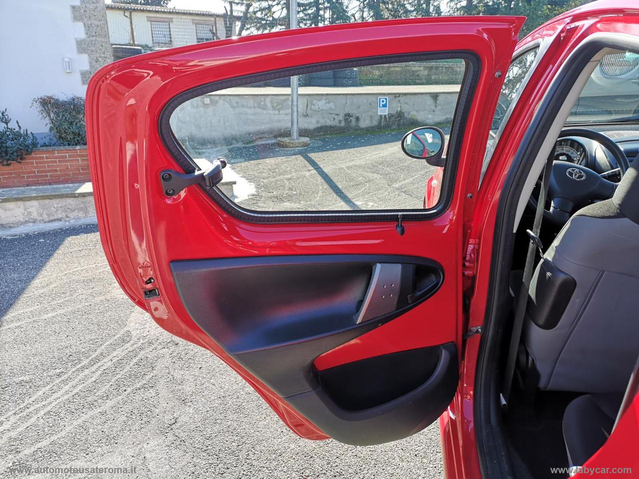 TOYOTA Aygo 1.0 VVT-i 69 CV 5p.COOL SODA CONNECT PROMO WEB