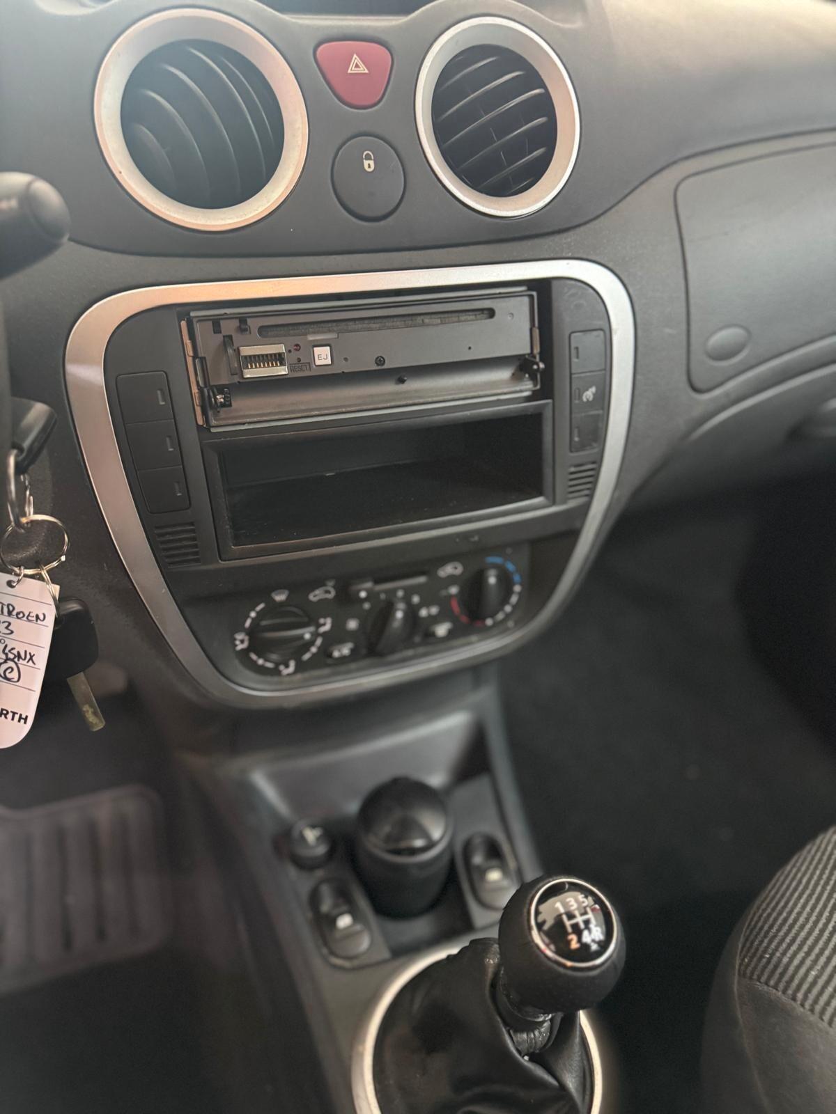 Citroen C3 1.1 airdream Gold by Pinko