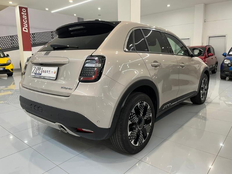 FIAT 600 Hybrid 100 CV DCT MHEV La Prima